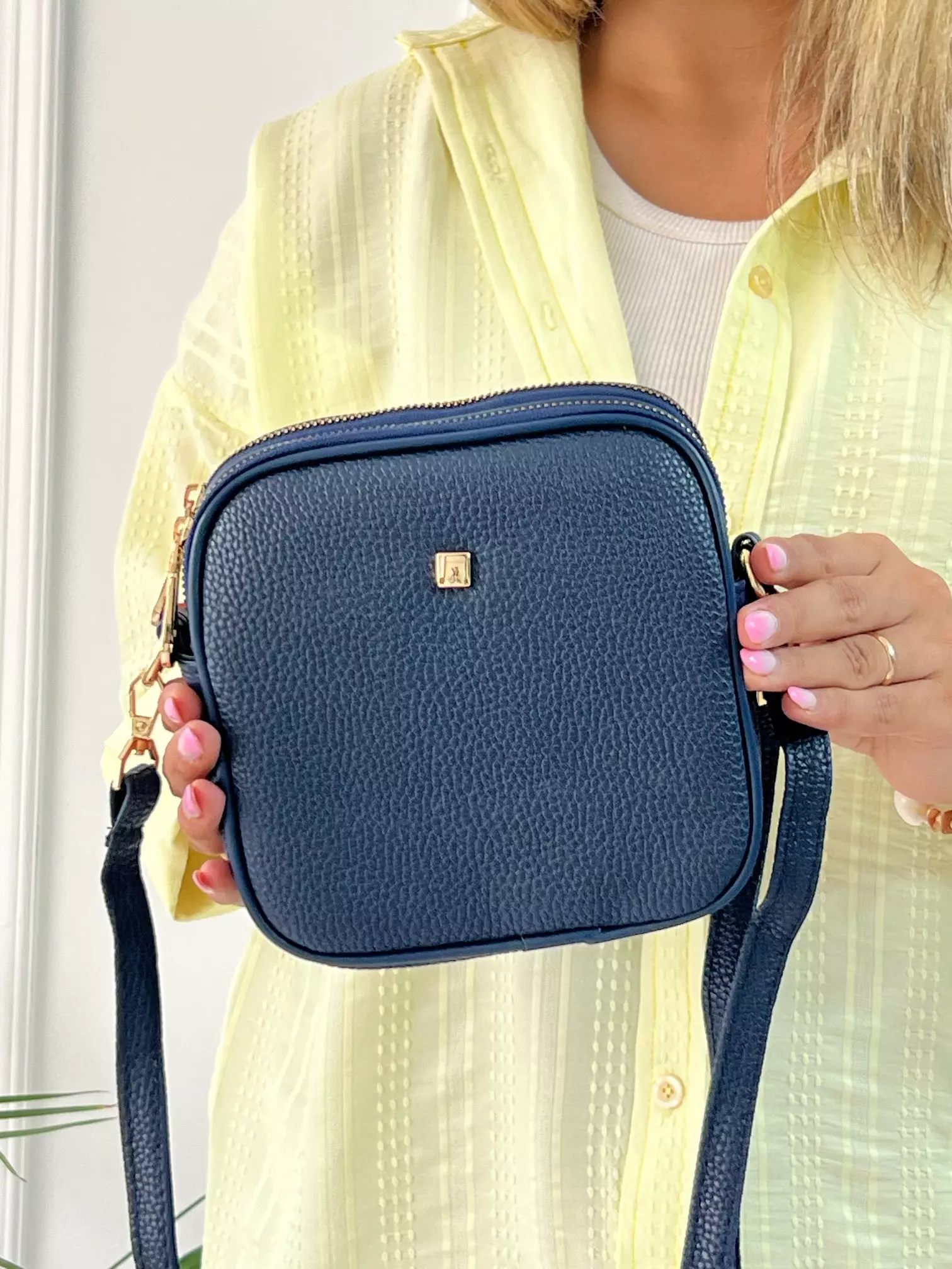 کیف مه گل